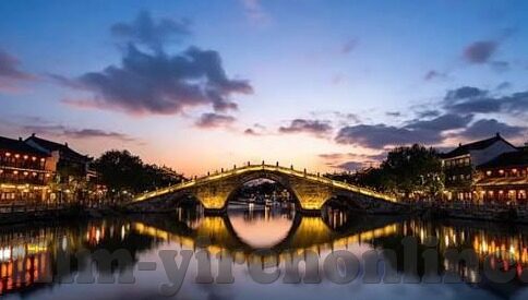 麻豆国产尤物av尤物在线观看-麻豆国产尤物，网络文化的双重风景